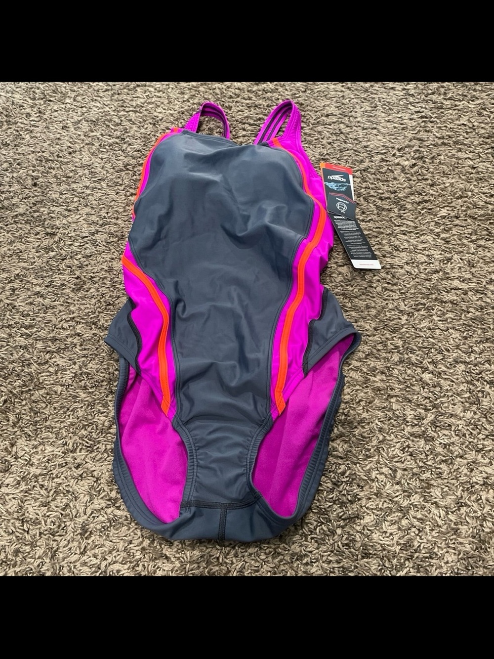 speedo NWT one piece bathing suit women’s size 12